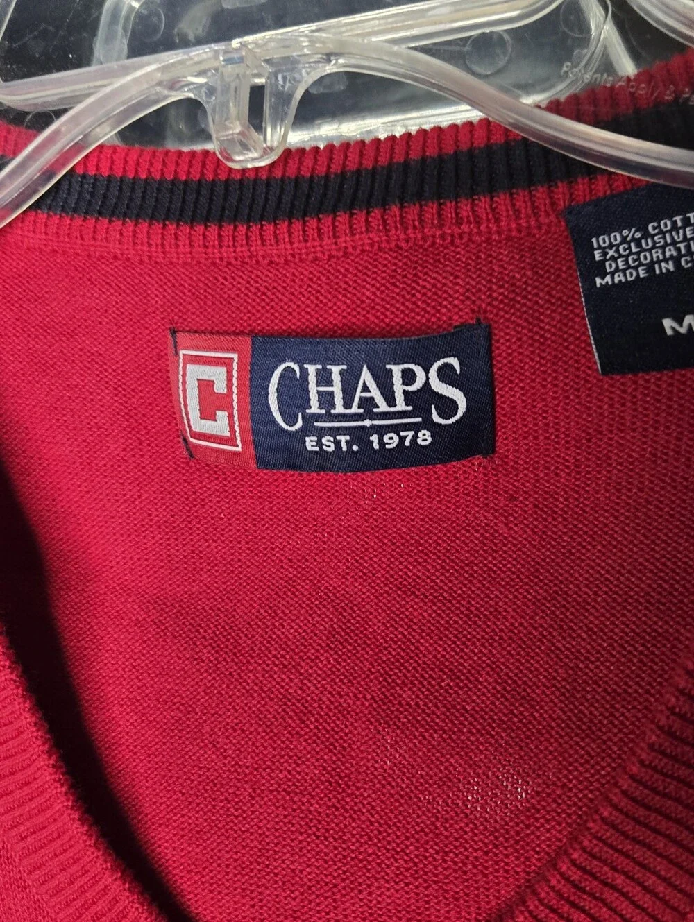 CHAPS RED SWEATER VEST MEDIUm